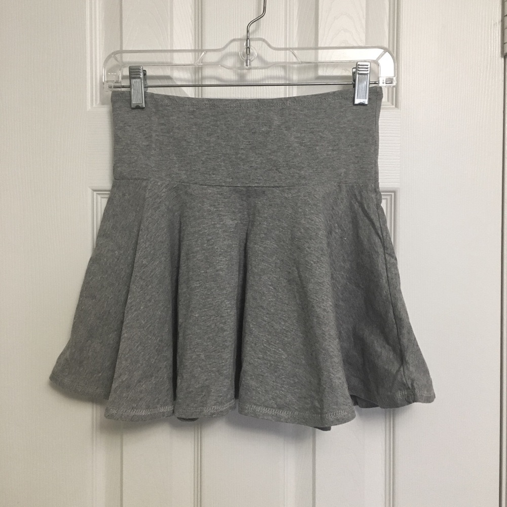 NEW Forever 21 Grey Skater Skirt